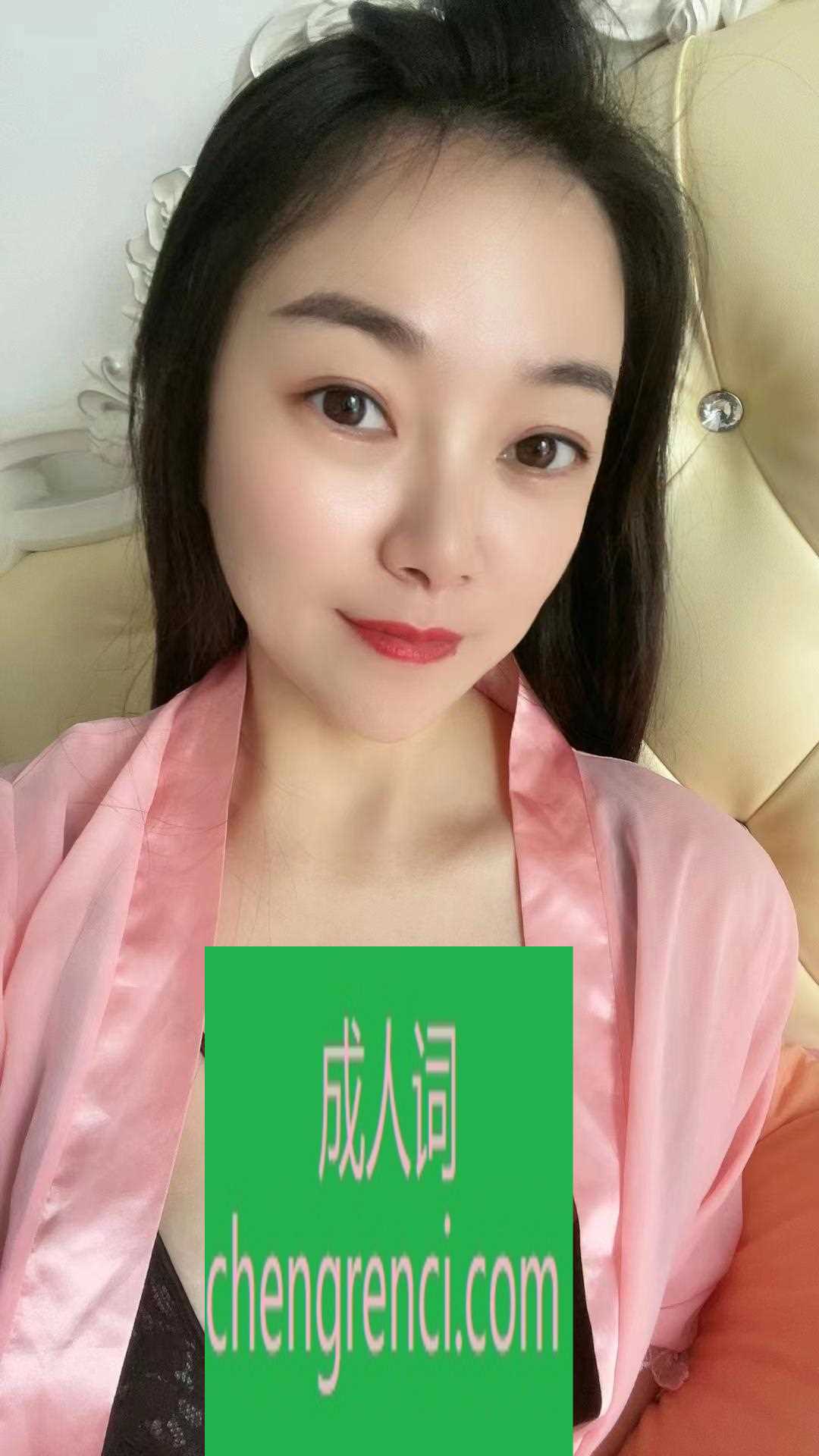 佛山 服务项目： 滚水，漫游，胸推，制服诱惑，丝足，亲蛋蛋，亲咪咪，无套吹箫，毒龙，爱爱 真实本人照片 - 成人词资源网