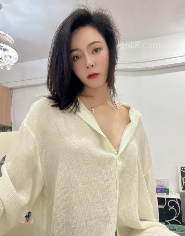 南开-南开气质型御姐微微- 附近嫩妹兼职上门服务