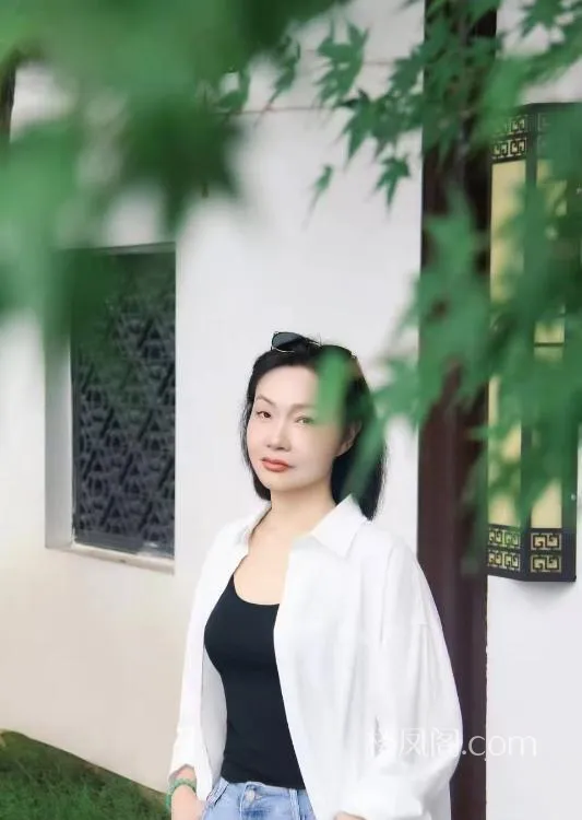 武汉 助浴，调情指滑，按摩，吸皮，口痧，慢游，黑丝，制服，毒龙 真实本人照片 - 成人词资源网