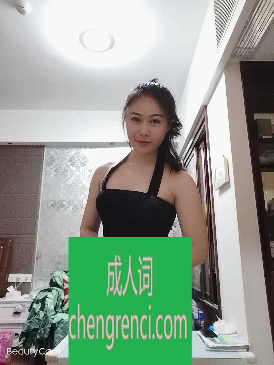 佛山-佛山禅城区娇小少妇- 附近嫩妹兼职上门服务