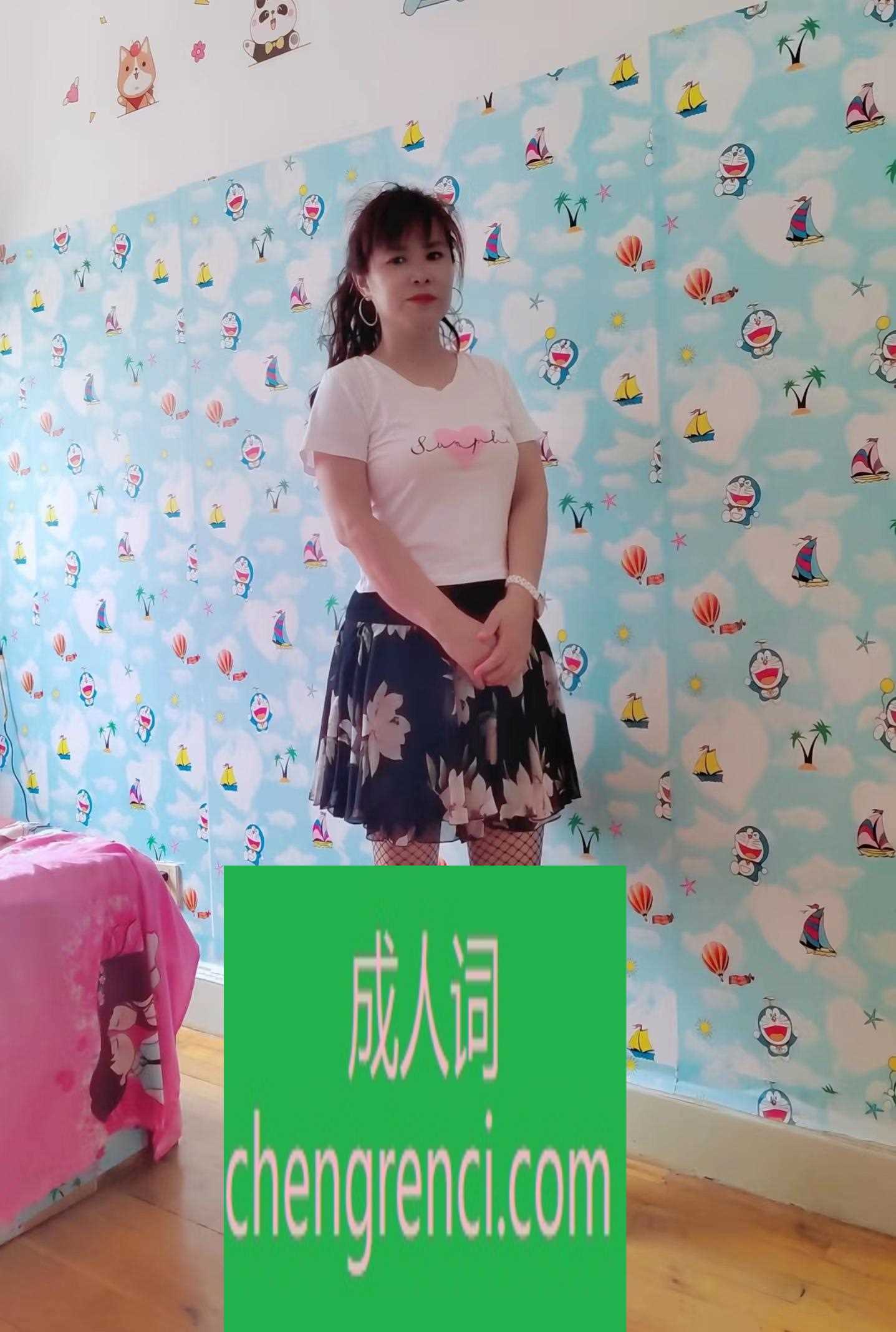 大连-体验华南小姨- 附近嫩妹兼职上门服务