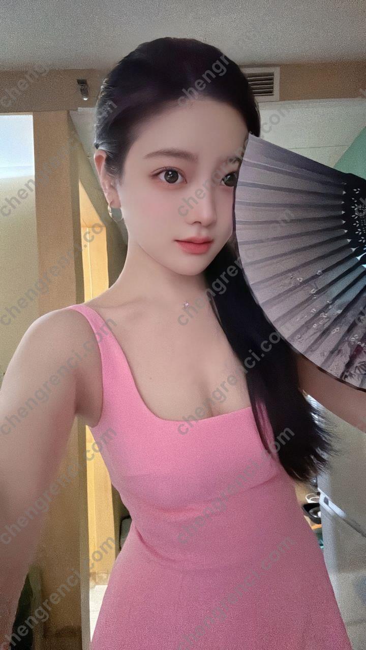 深圳-柒柒- 附近嫩妹兼职上门服务