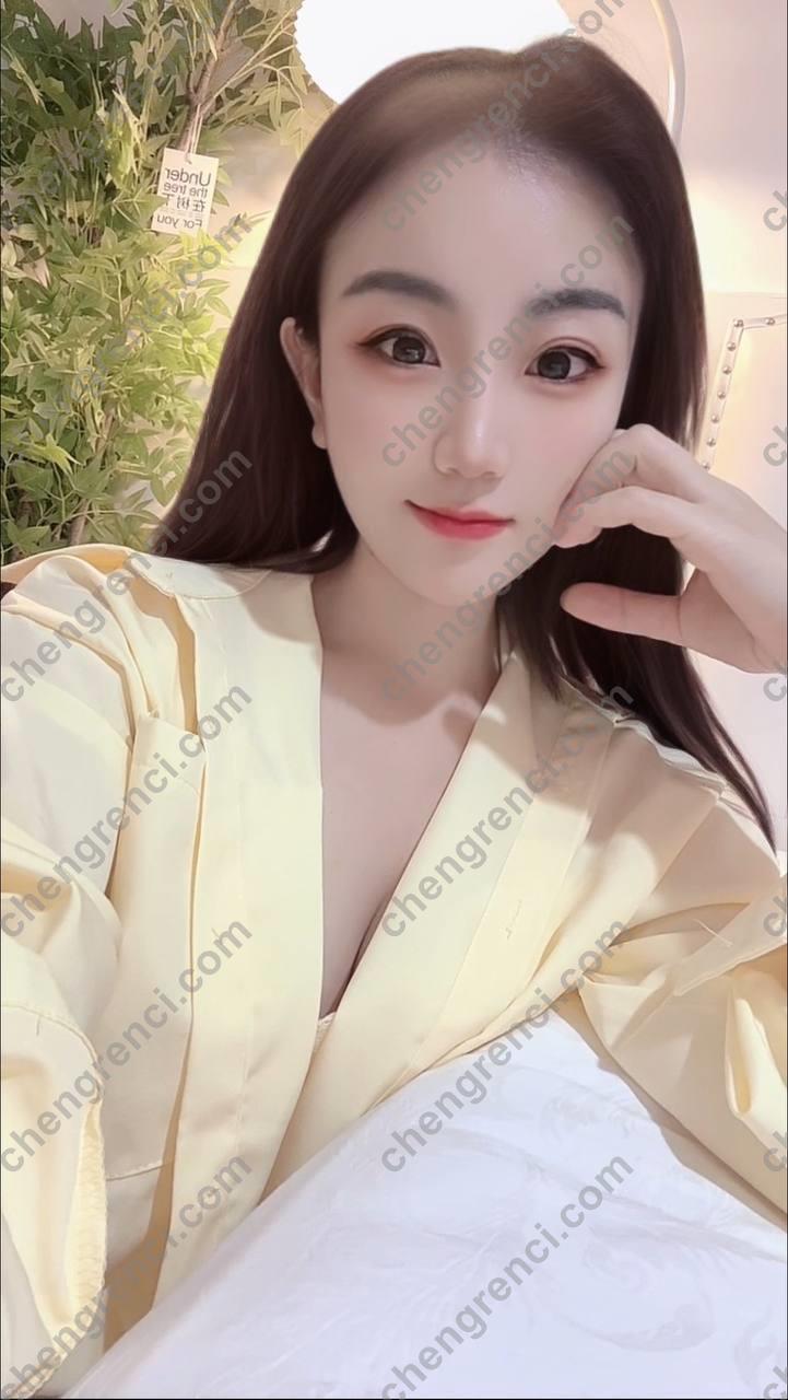 深圳-大甜- 附近嫩妹兼职上门服务