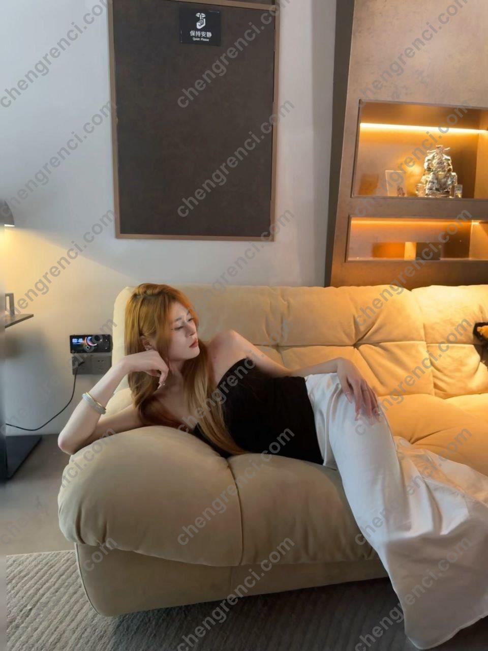 广州 18PP,双飞,夜课,嫩妹,心心,花都 真实本人照片 - 成人词资源网