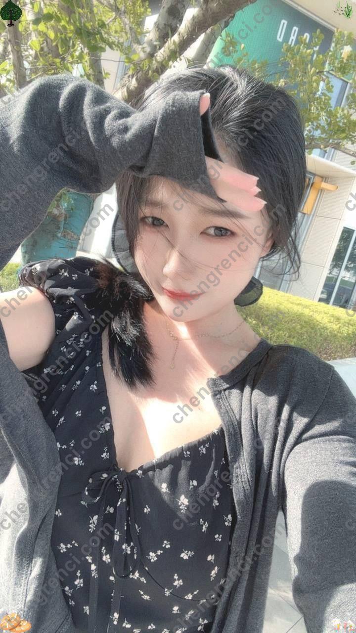 广州-天河 钱钱- 附近嫩妹兼职上门服务