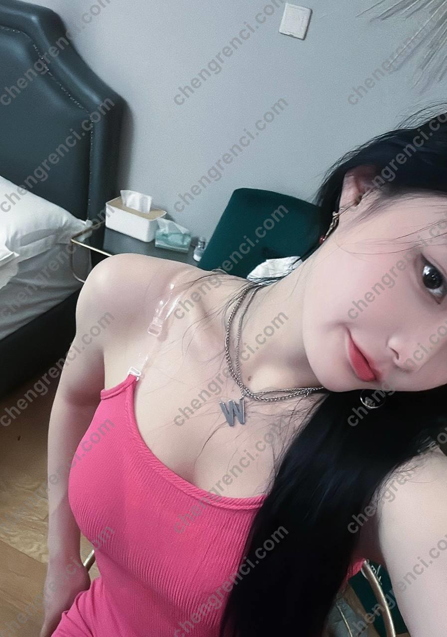 广州-黄埔 雨曦- 附近嫩妹兼职上门服务