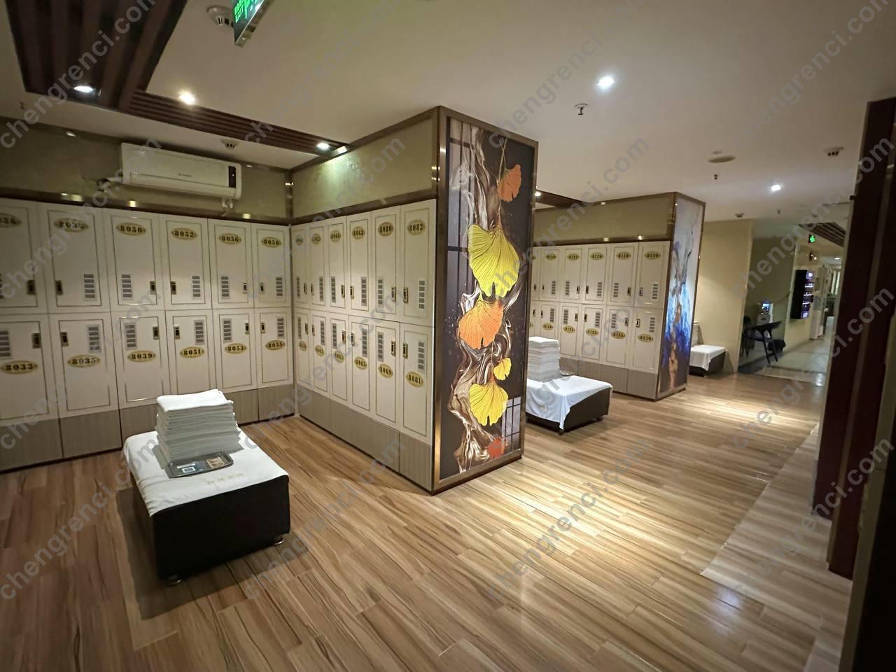 广州-白云区- 附近嫩妹兼职上门服务