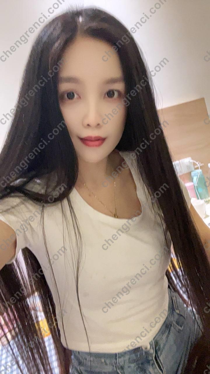 广州-白云 美月- 附近嫩妹兼职上门服务