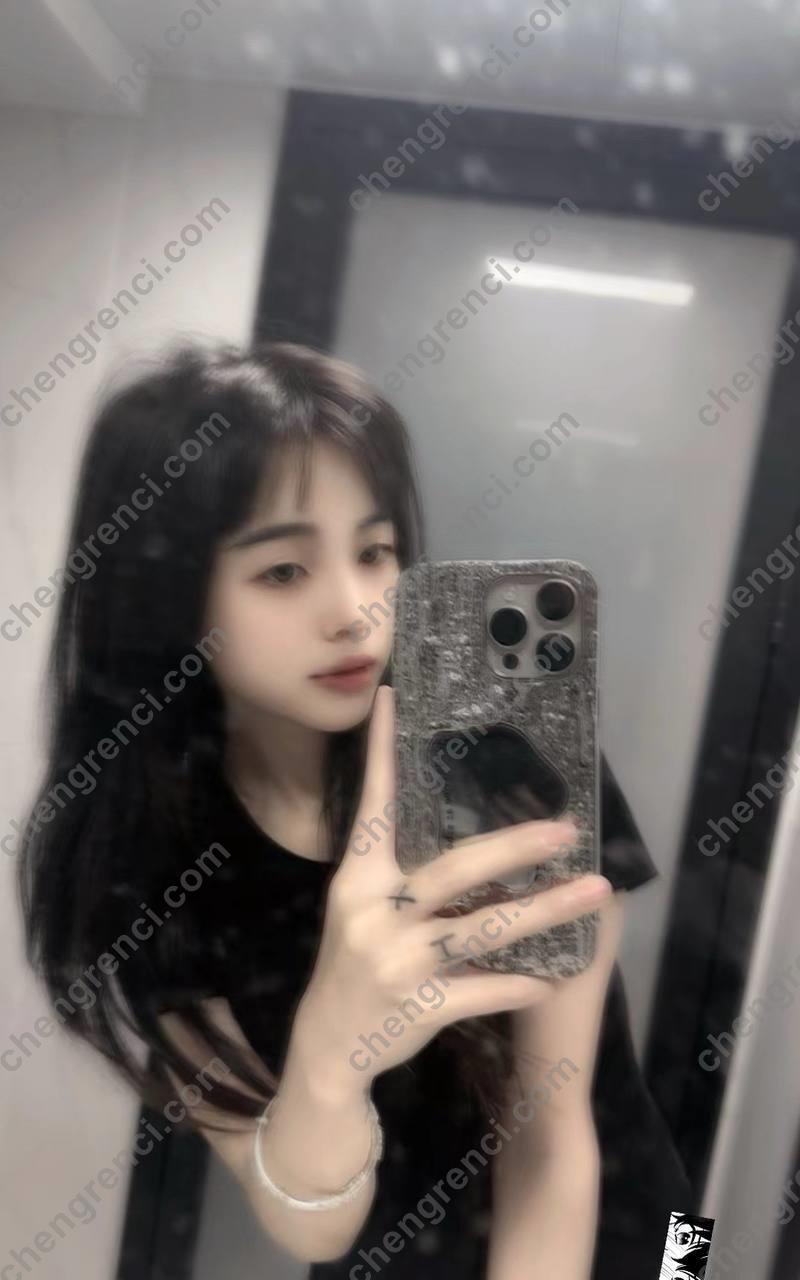 广州-白云 小欣- 附近嫩妹兼职上门服务