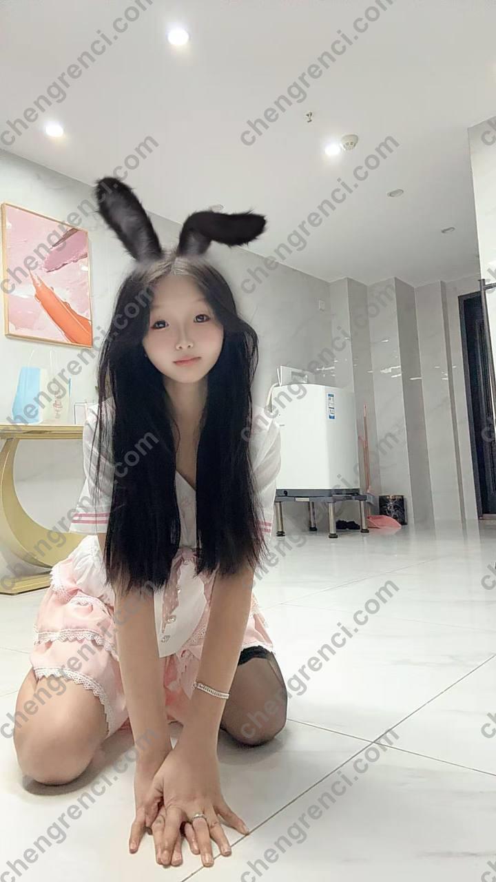 广州 700起,初恋,广州,蛇吻,金沙洲 真实本人照片 - 成人词资源网