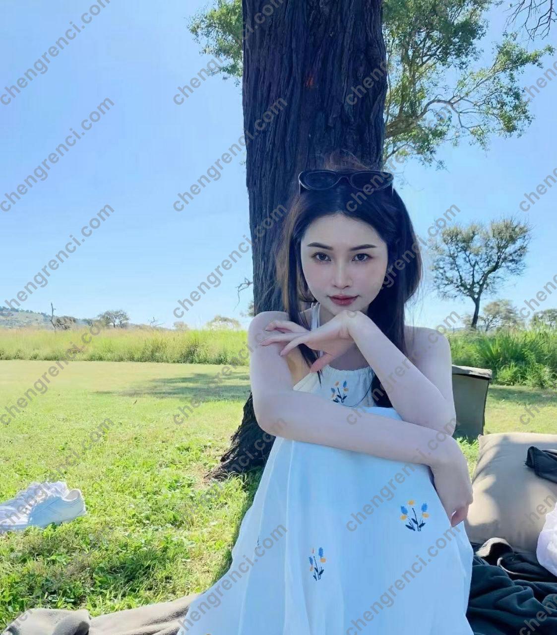 深圳-龙华 小乐- 附近嫩妹兼职上门服务