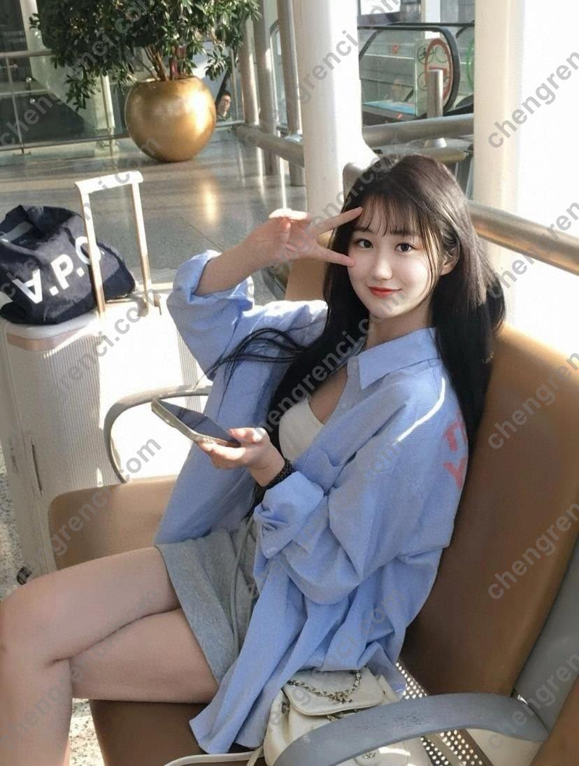 深圳-龙华 琪琪- 附近嫩妹兼职上门服务
