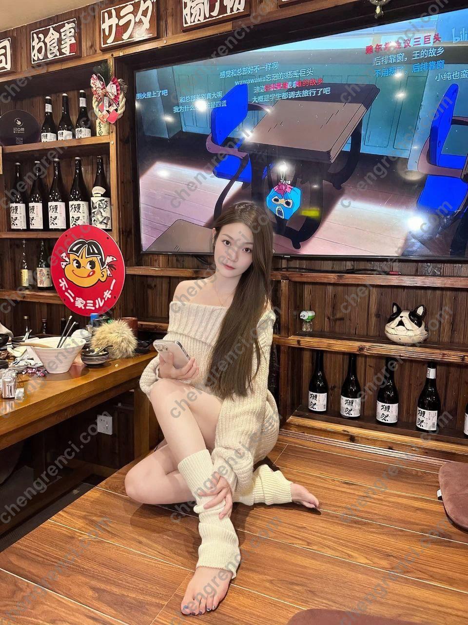 深圳-龙华 思思- 附近嫩妹兼职上门服务