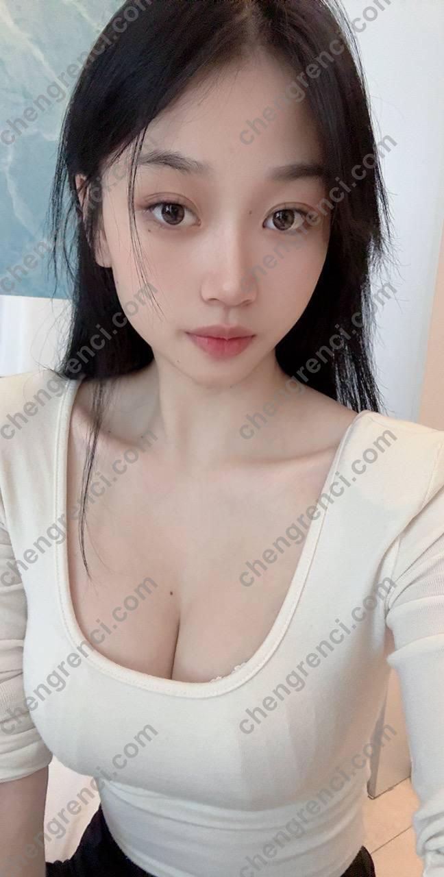 深圳-玥玥- 附近嫩妹兼职上门服务