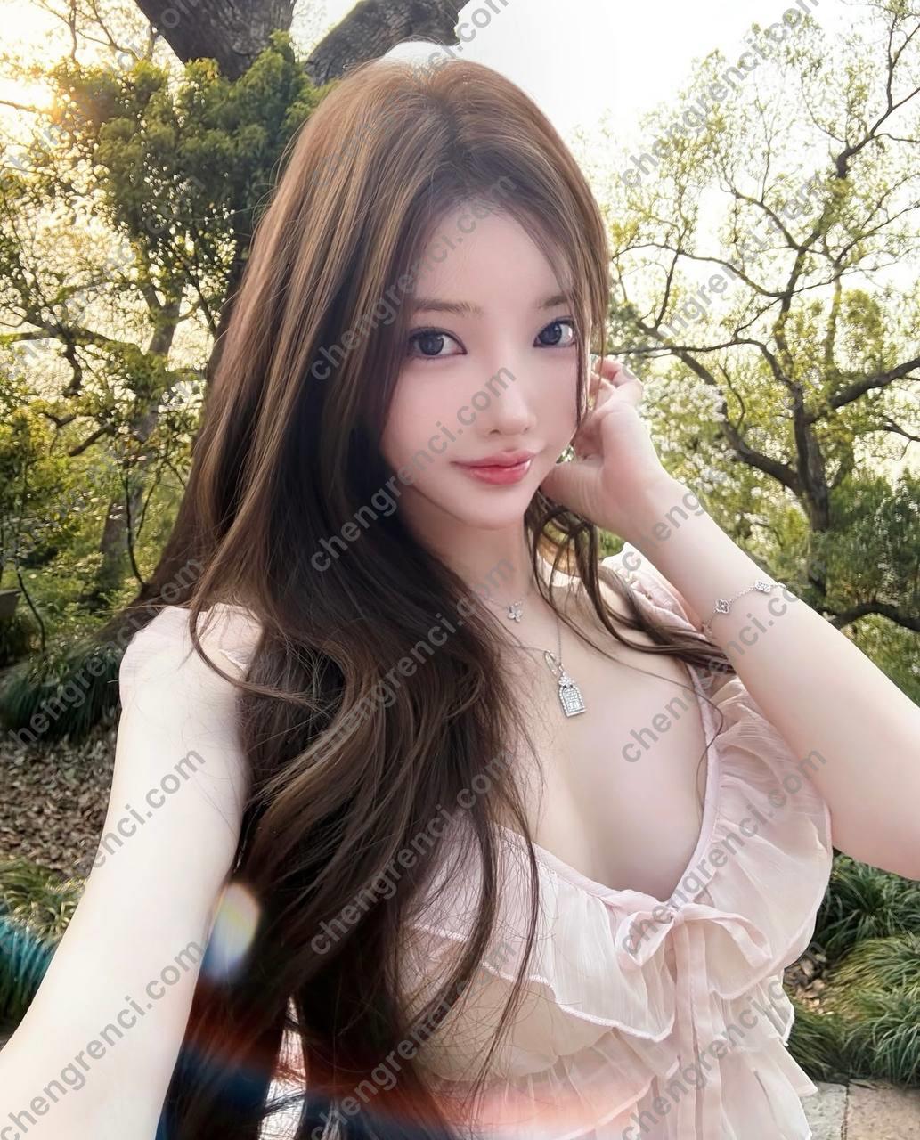 广州-天河 米兰- 附近嫩妹兼职上门服务