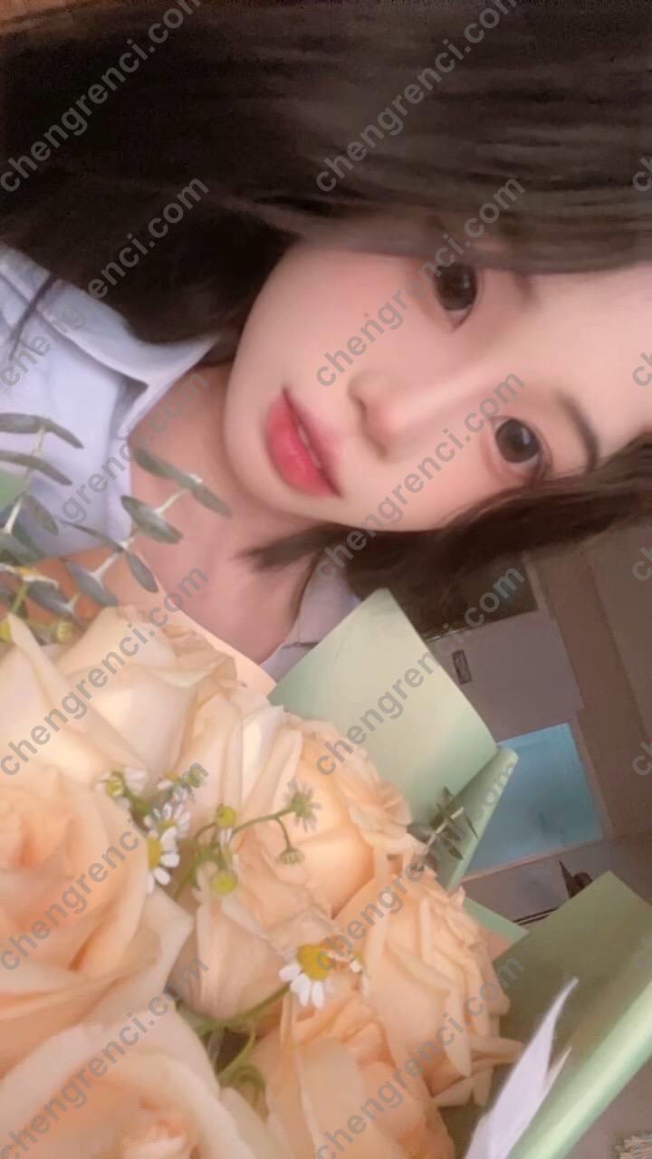 广州-白云 可馨- 附近嫩妹兼职上门服务
