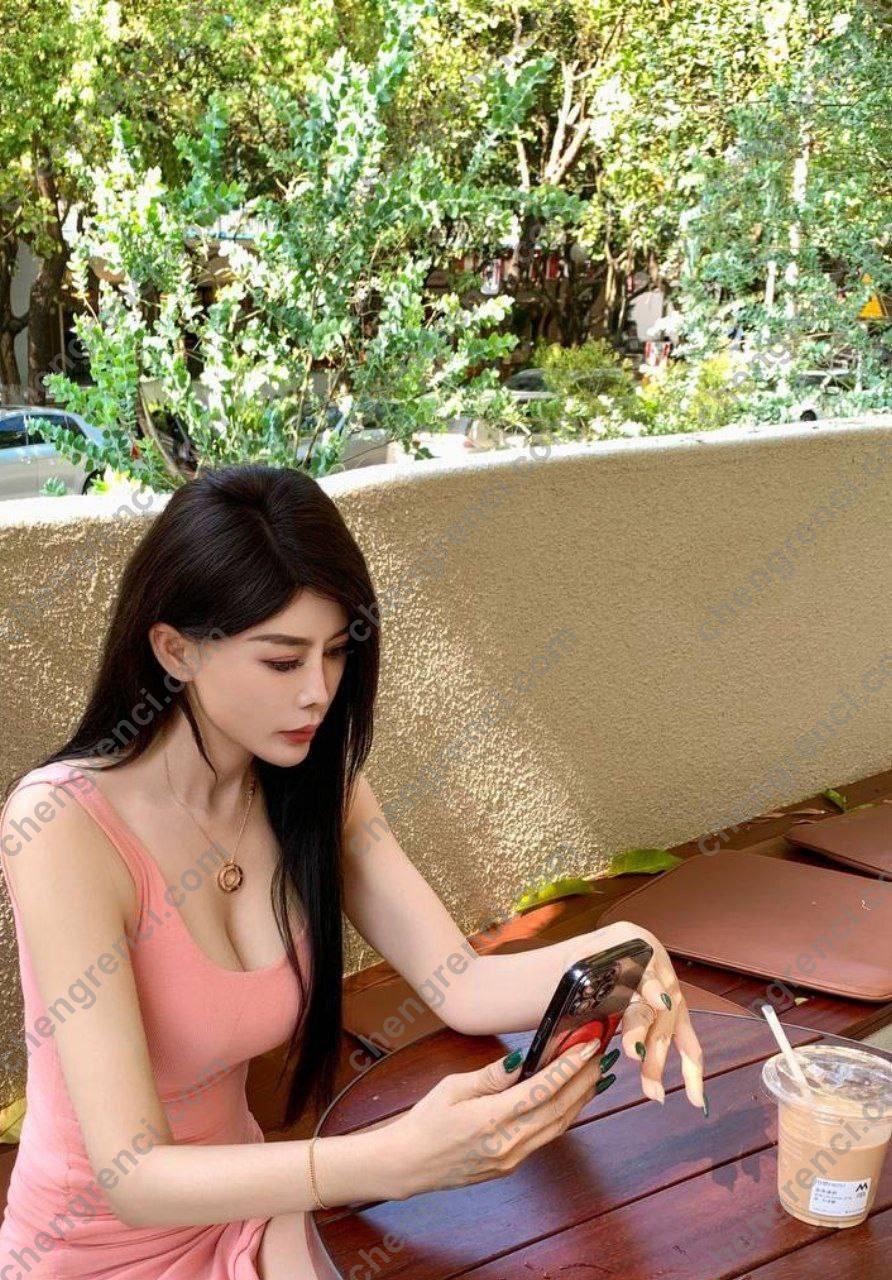 深圳 御姐,水娃,潮喷 真实本人照片 - 成人词资源网