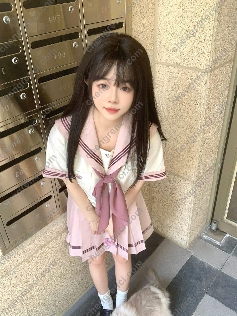 深圳-福田区 恩恩- 附近嫩妹兼职上门服务
