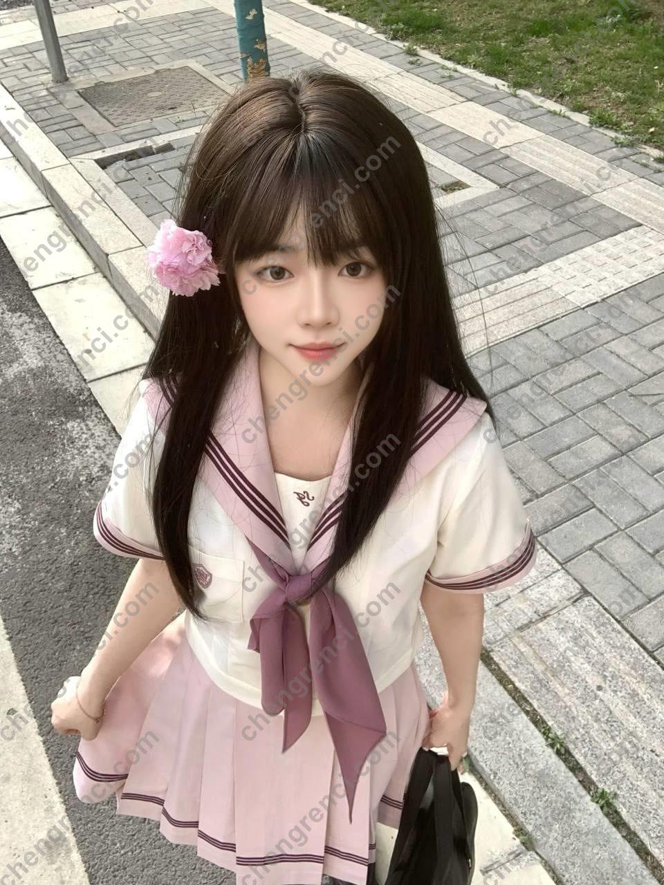 深圳 嫩妹 真实本人照片 - 成人词资源网