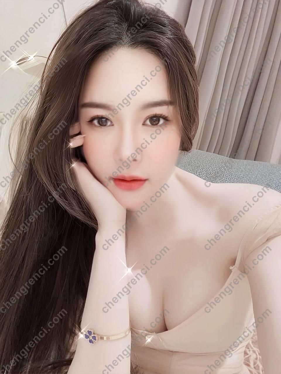 深圳-宝安 幂幂- 附近嫩妹兼职上门服务