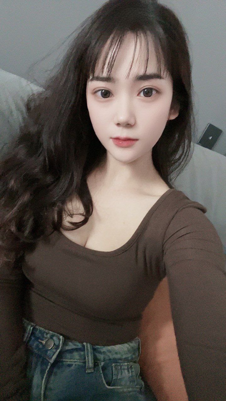 广州-天河 童童- 附近嫩妹兼职上门服务