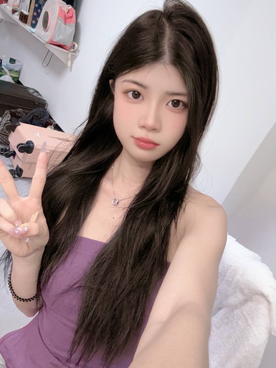 广州-白云 七七- 附近嫩妹兼职上门服务