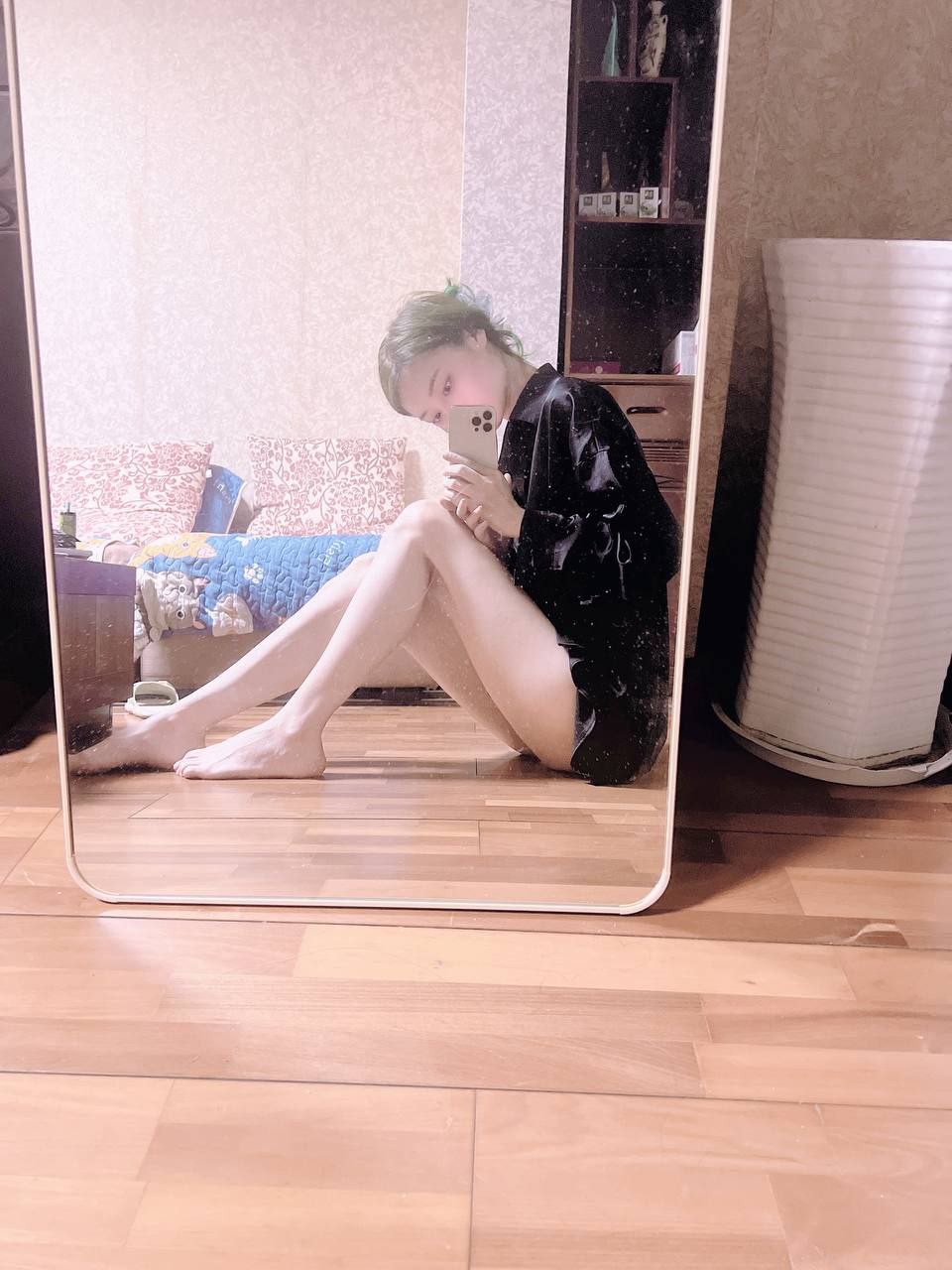 成都-精选帖子- 附近嫩妹兼职上门服务