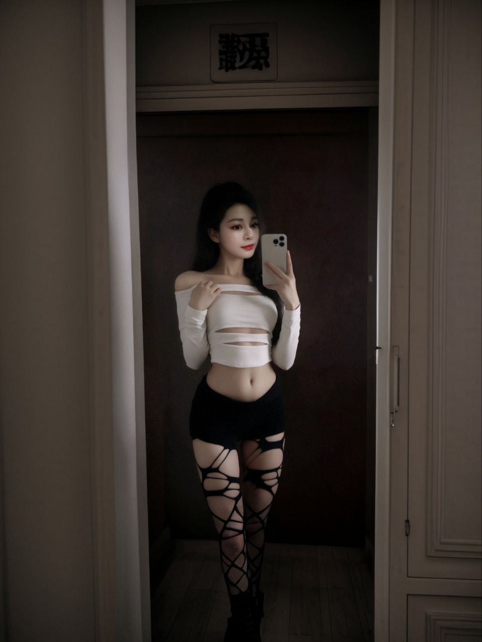 成都-精选帖子- 附近嫩妹兼职上门服务