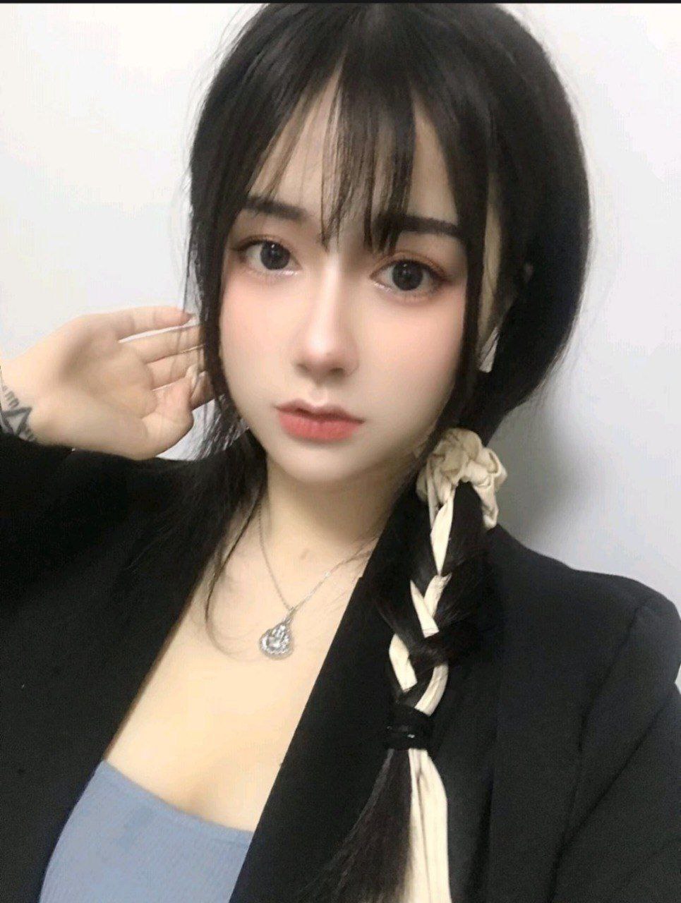成都-精选帖子- 附近嫩妹兼职上门服务